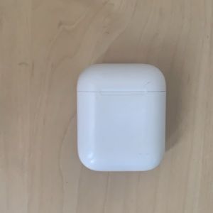 Apple AirPods